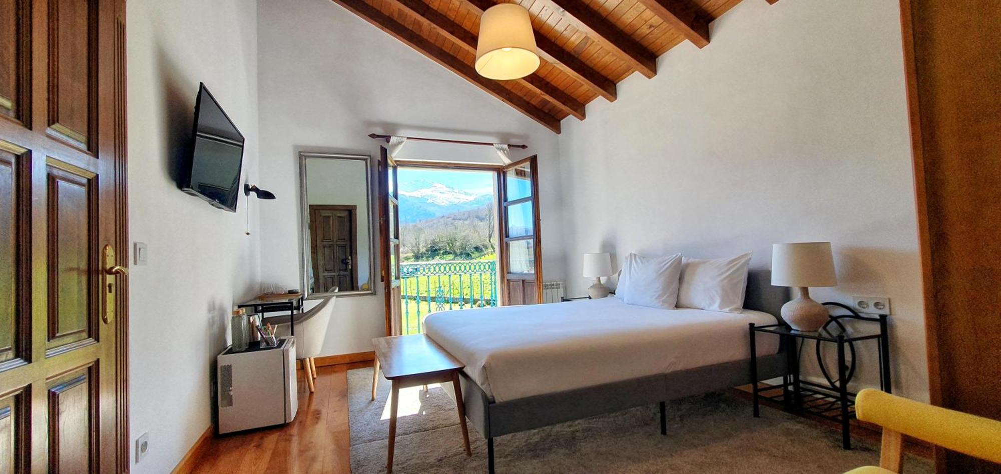 Refugio Del Cares Guest House Ortiguero Exterior photo